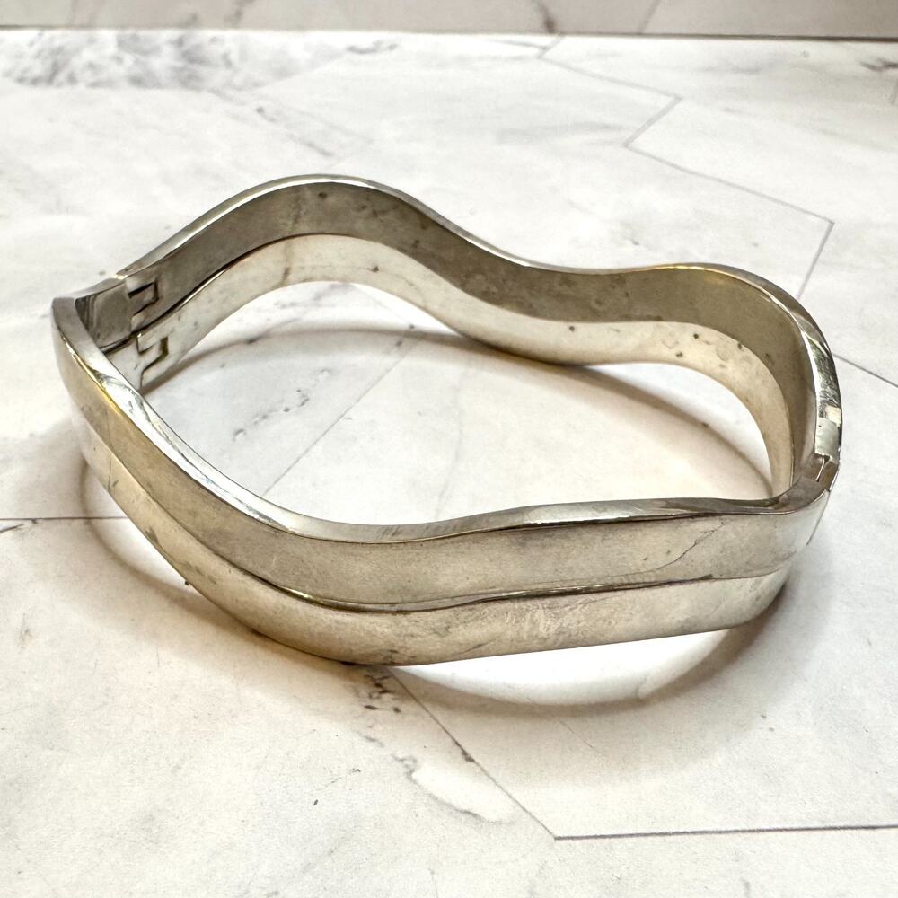 Set of 2 Sterling Silver 925 Hinged Wave Cuff Bangle Bracelets Polished 45g
